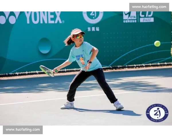郑洁杯总决赛深圳落幕,网球新星闪耀鹏城